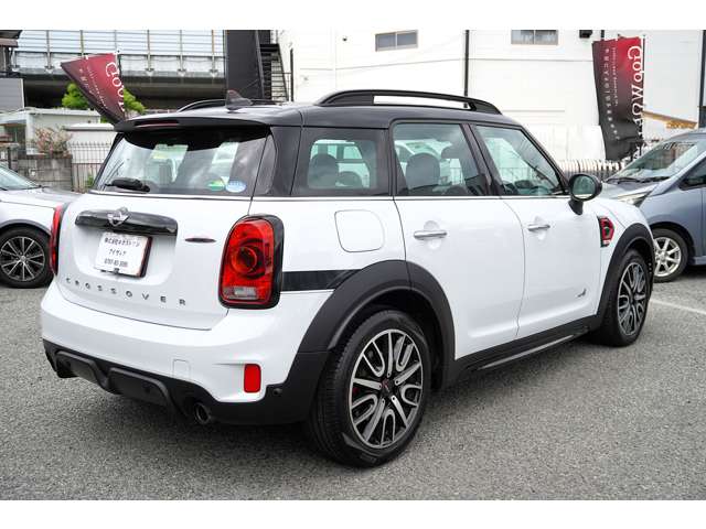 MINI Crossover 2