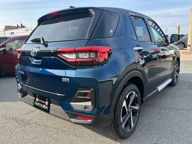 Toyota Raize 7