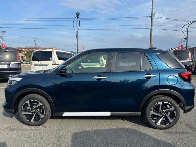 Toyota Raize 10