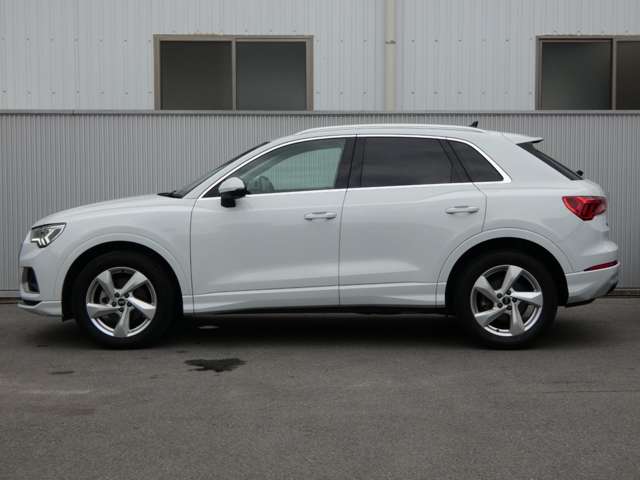 Audi Q3 7