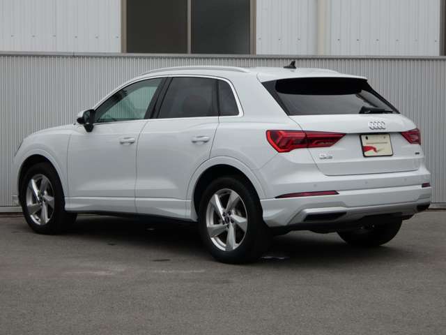 Audi Q3 8