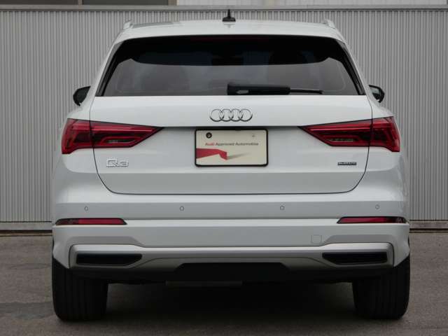 Audi Q3 9