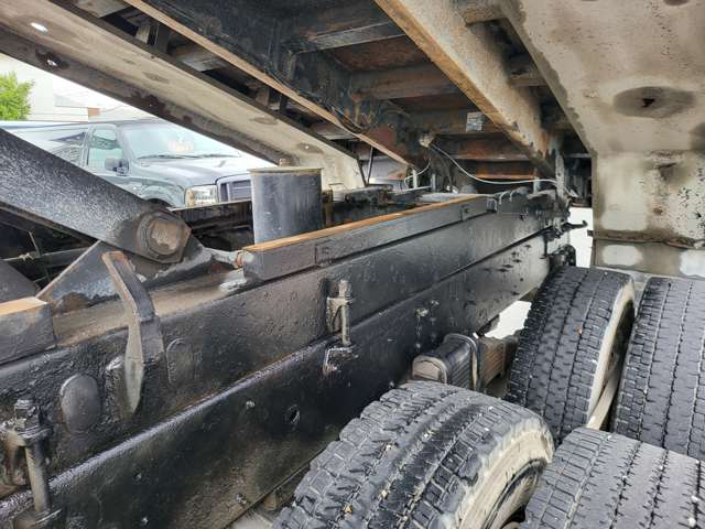 Hino Profia 11