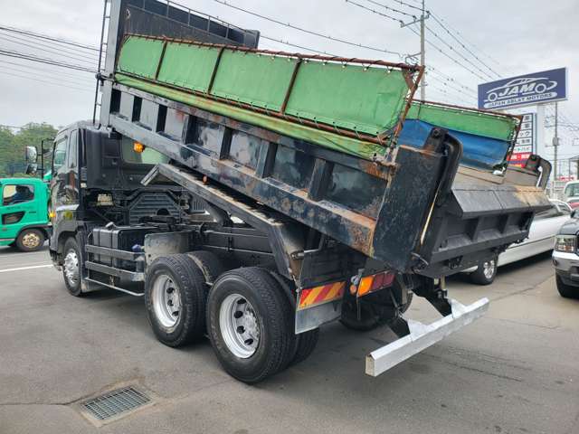 Hino Profia 4