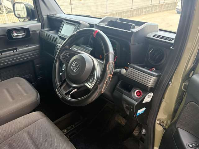 Honda N-VAN 12