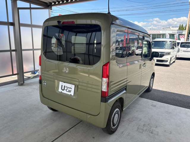 Honda N-VAN 8