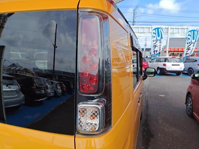 Suzuki Spacia Base 12