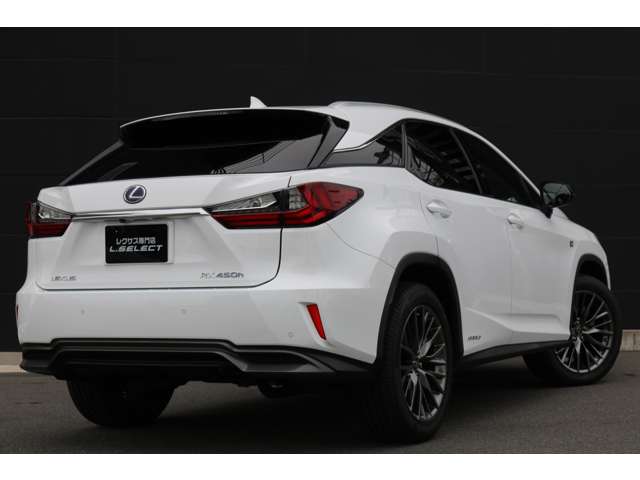 Lexus RX 10