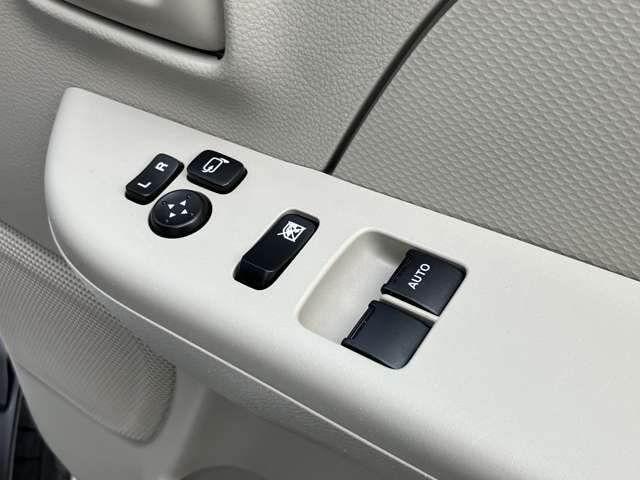 Nissan NV100 Clipper 9