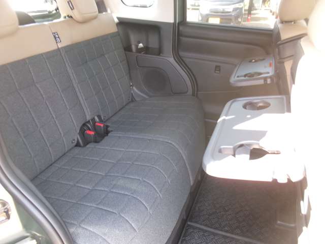 Mitsubishi Delica Mini 12