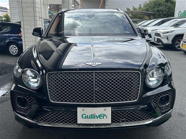 Bentley Bentayga 2