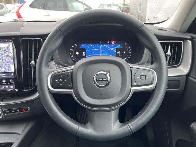 Volvo XC60 11