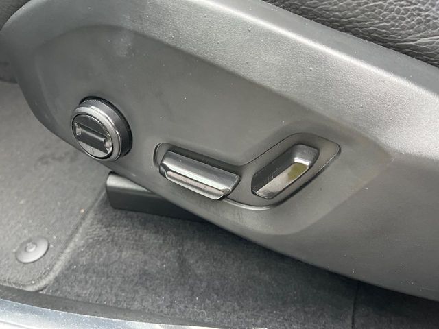 Volvo XC60 9