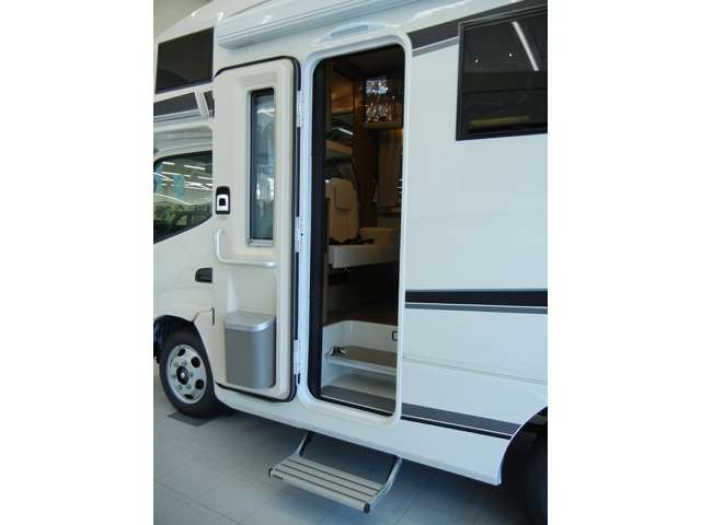 Toyota Camroad 6