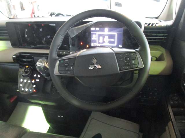 Mitsubishi Delica Mini 9