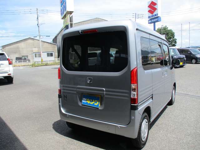 Honda N-VAN 8