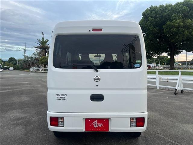 Nissan NV100 Clipper 12