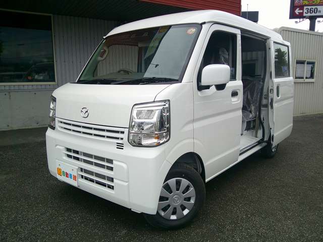 Mazda Scrum 8