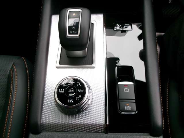 Mitsubishi Outlander 12