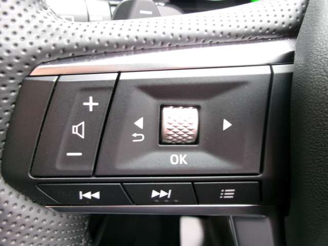 Mitsubishi Outlander 4