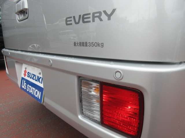 Suzuki Every 11