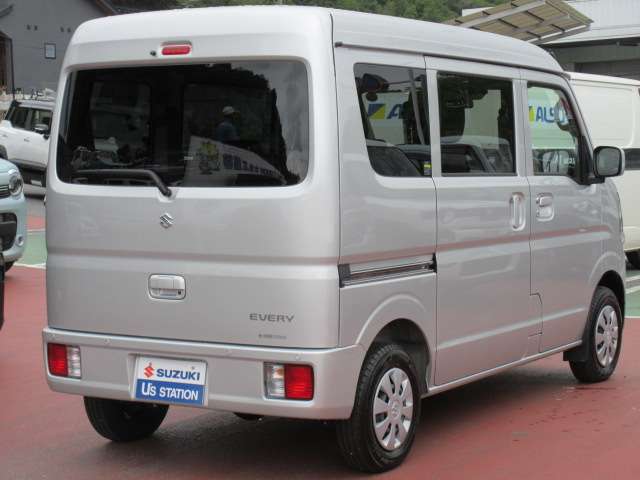 Suzuki Every 2