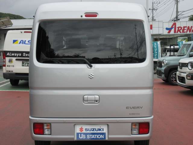Suzuki Every 7