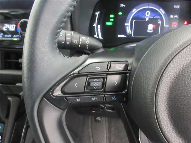Toyota Sienta 11
