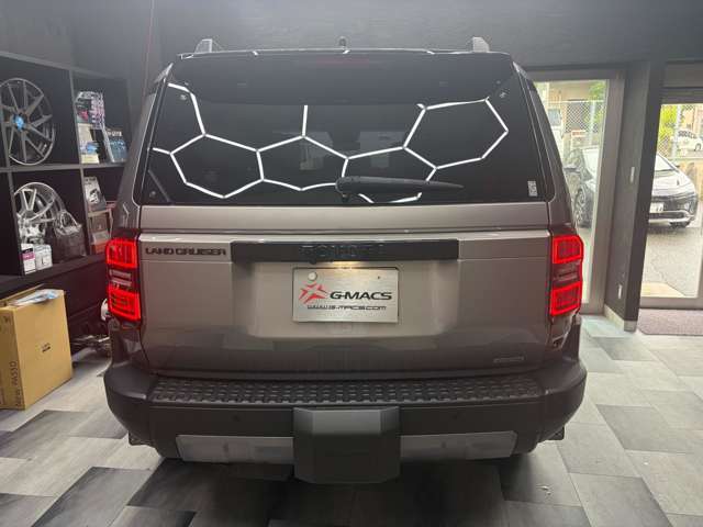 Toyota Land Cruiser 250 11