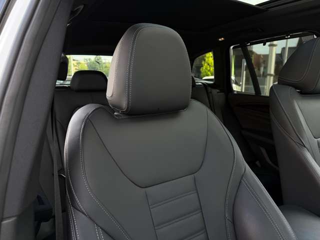 BMW X3 9