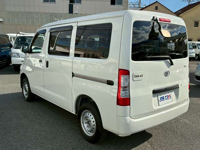 Toyota Town Ace Van 4
