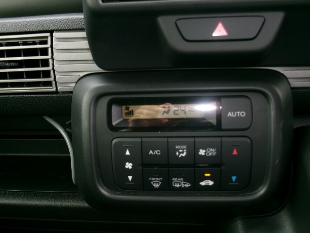 Honda N-VAN 12