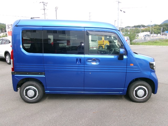 Honda N-VAN 4