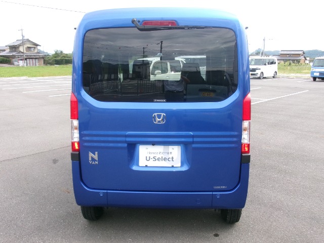 Honda N-VAN 6