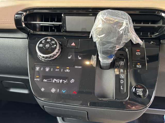 Mitsubishi Delica Mini 9