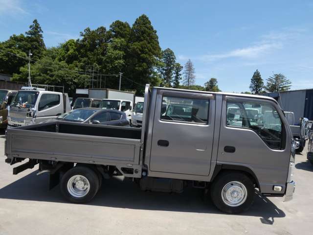 Isuzu Elf 6