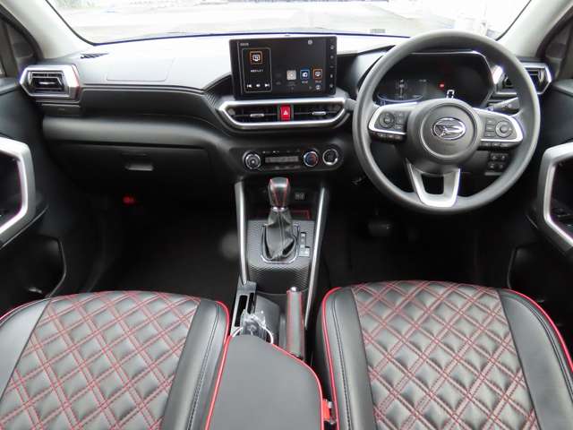 Daihatsu Rocky 3