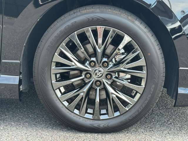 Toyota Vellfire 7