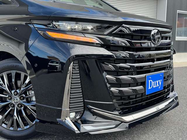 Toyota Vellfire 8