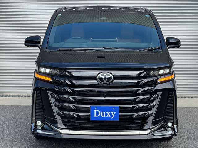 Toyota Vellfire 9
