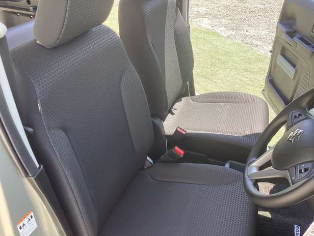 Suzuki Spacia Base 4