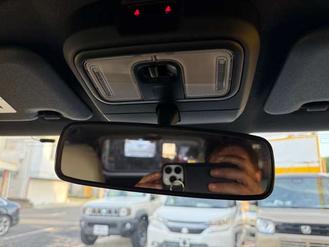 Daihatsu Taft 6