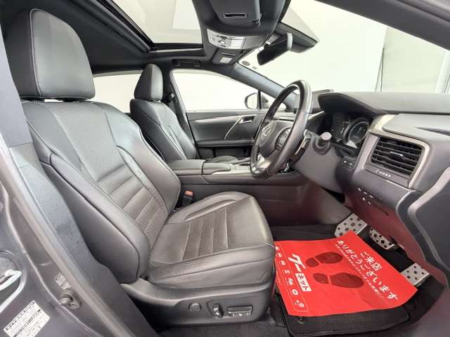 Lexus RX 7