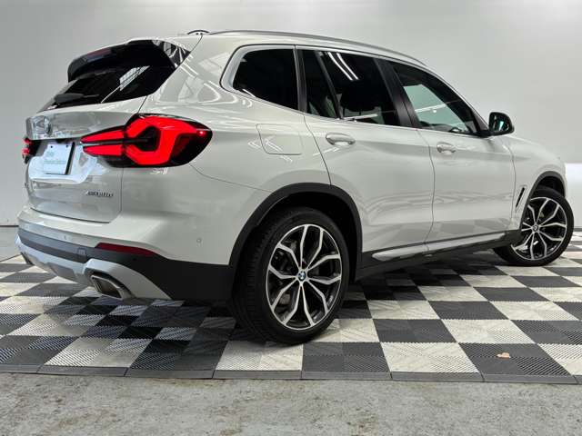 BMW X3 8
