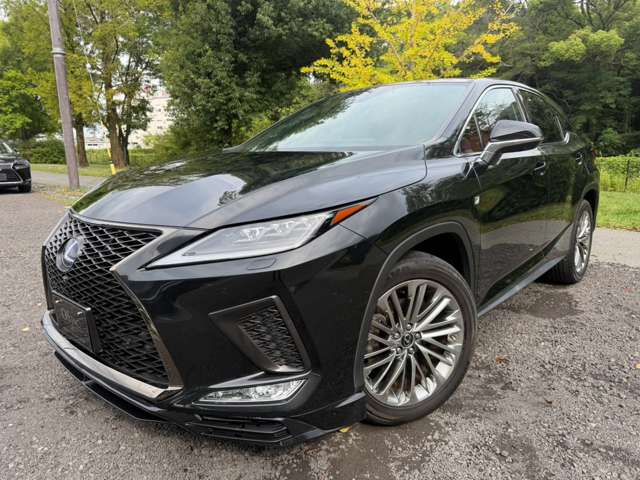 Lexus RX 9