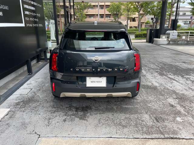 MINI Countryman 6