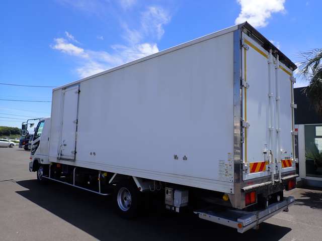 Mitsubishi Fuso Fighter 8