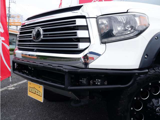 Toyota Tundra 8