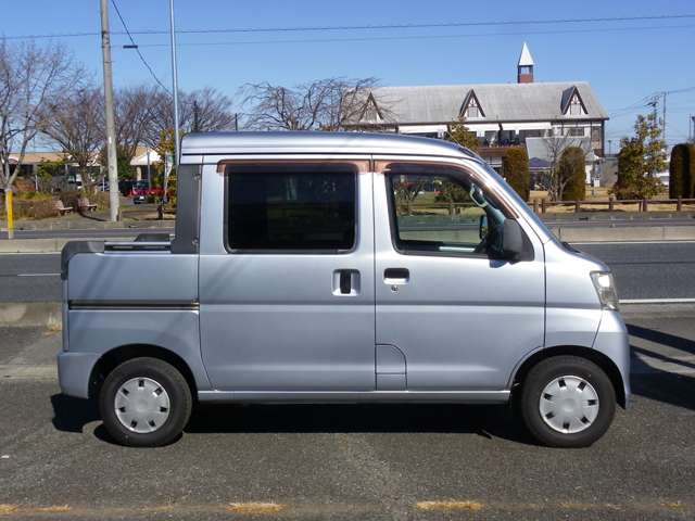 Daihatsu Hijet Deck Van 6