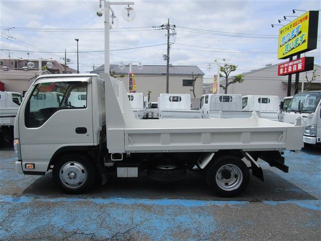 Isuzu Elf 4
